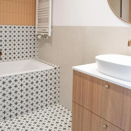 Old Town Gem Designer Apartment - Centre Location - Families - Remote Work Danzig Exterior foto