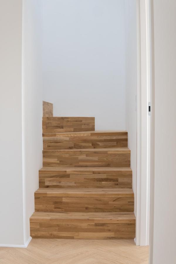 Old Town Gem Designer - Centre Location - Families - Remote Work Apartment *