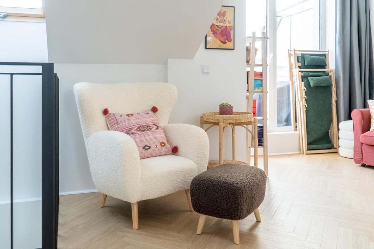 Old Town Gem Designer - Centre Location - Families - Remote Work Apartment *