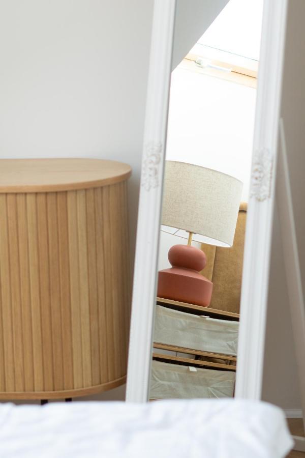 Old Town Gem Designer - Centre Location - Families - Remote Work Apartment